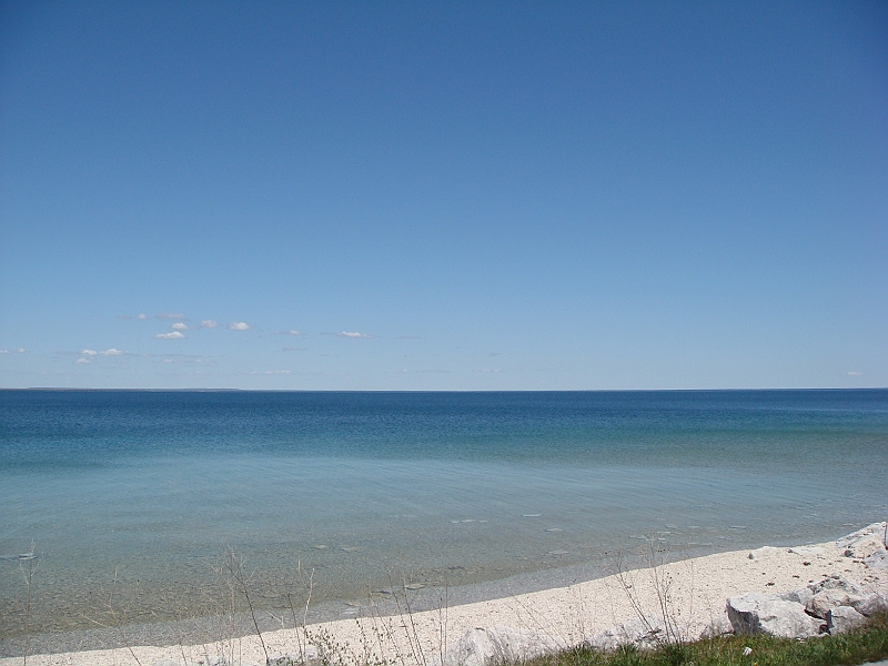 156 Memorial Day [2008 May 23].JPG - Scenes from Mackinac Island.